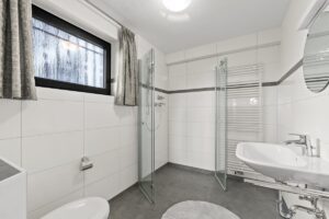 Badezimmer - Einliegerwohnung