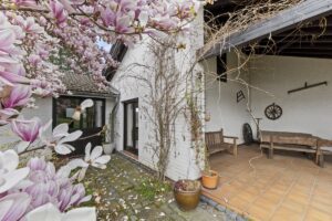 Überdachter Freisatz