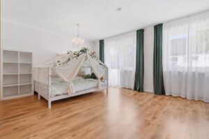 Kinder-/Gästezimmer